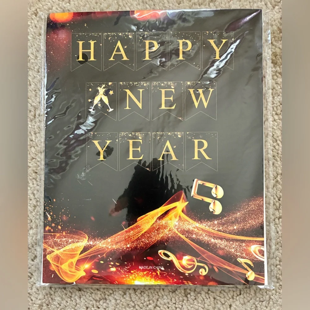 Glitzy Black & Gold New Year’s Eve Party Decor Kit - NIB